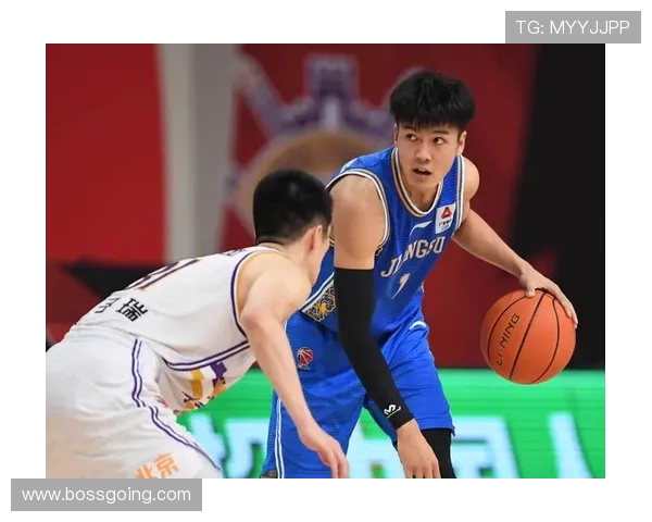 CBA自由球员名单揭晓阿泽黄荣奇曾繁日引关注